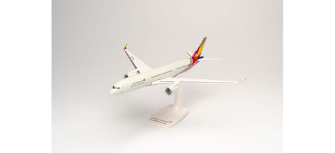 1:200 Asiana Airlines Airbus A350-900 XWB Snap-Fit