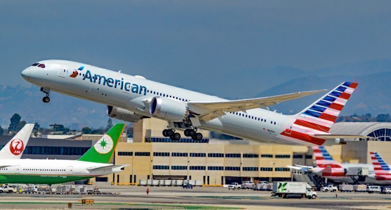 1:200 American Airlines Boeing 787-9 Dreamliner Premium Model